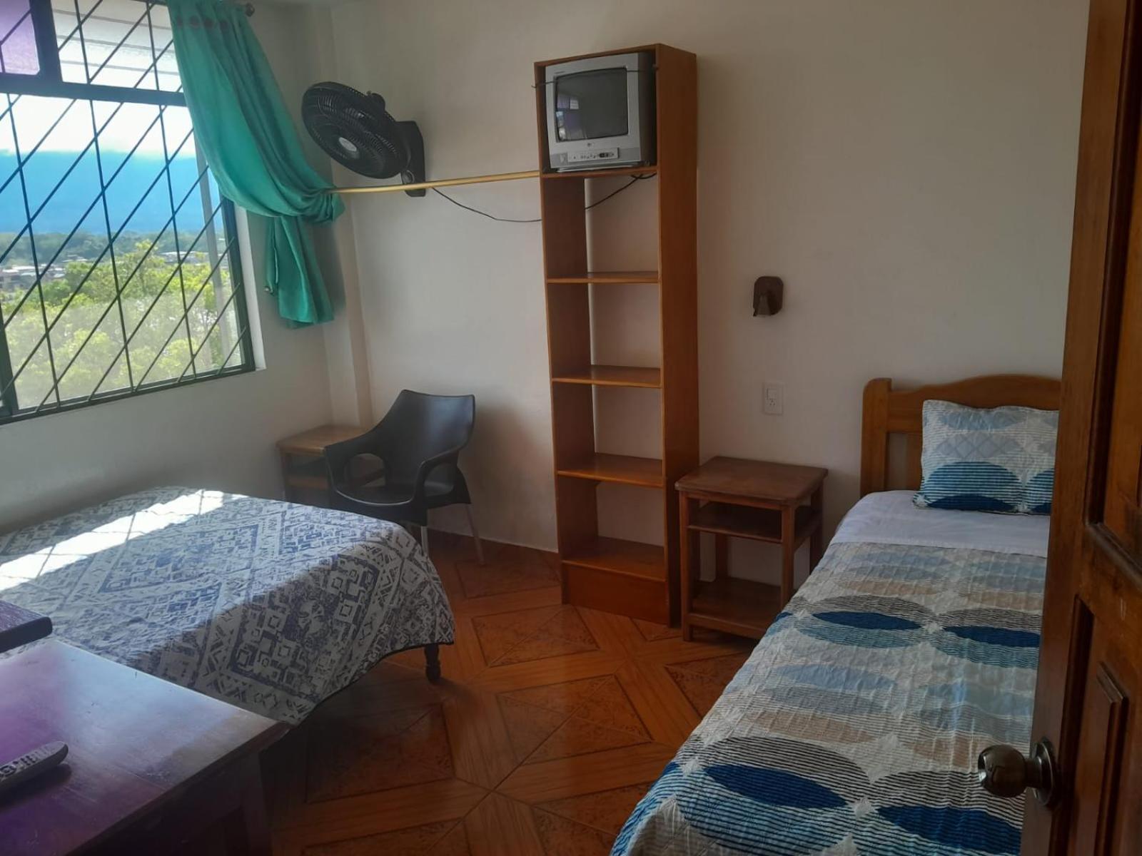 Hostal Limoncocha 테나 외부 사진